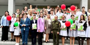 Патриотическая акция "Традициям верны"