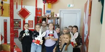 Увлекательное путешествие в мир знаний: третьеклассники побывали в Центральной библиотеке