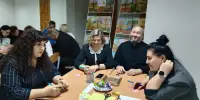 Семья — это пространство, где каждый из родителей играет уникальную, но одинаково незаменимую роль в воспитании.